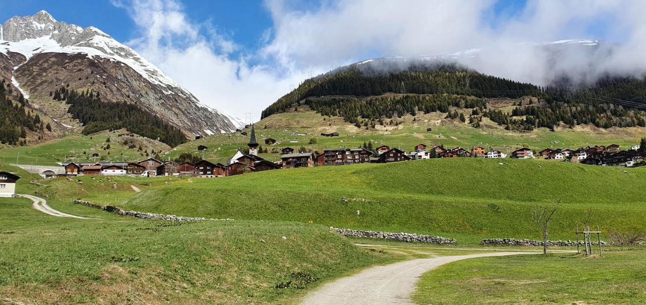 Yeti Lodge Sedrun Exterior foto