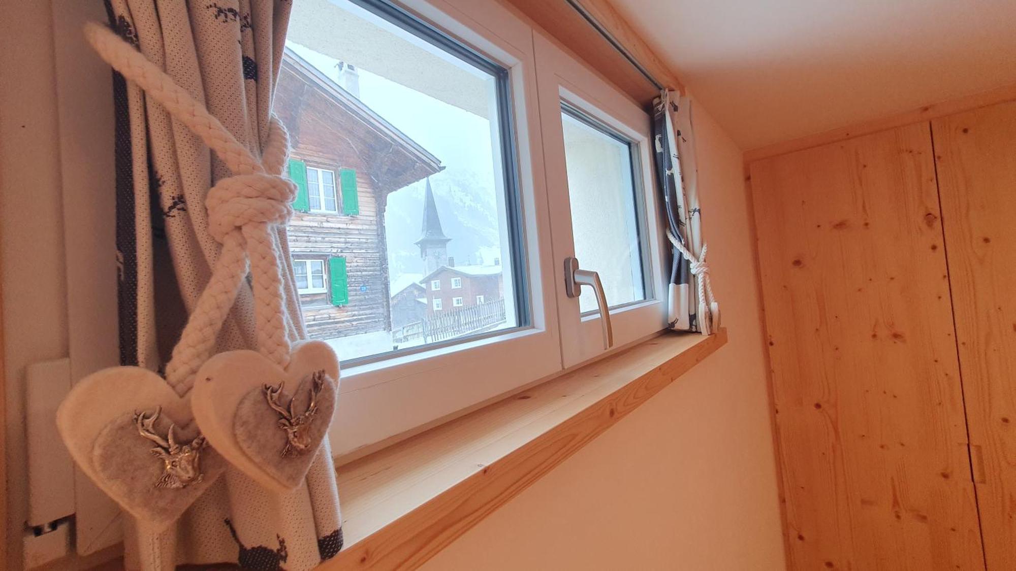 Yeti Lodge Sedrun Quarto foto